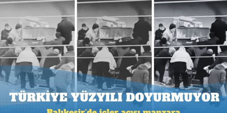 Onlarca vatandaş çöpe atılan meyve ve sebzeleri toplamak için birbiriyle yarıştı