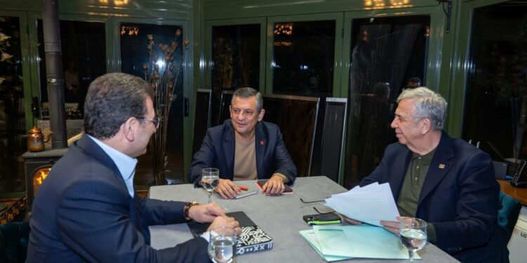 Özel’den, Yavaş ve İmamoğlu görüşmesi sonrası paylaşım