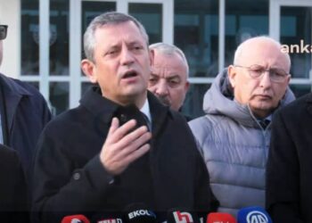 Özgür Özel Silivri Cezaevi Ziyareti Sonrası Açıklama Yapıyor