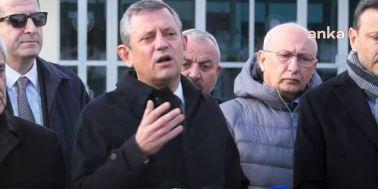 Özgür Özel Silivri Cezaevi Ziyareti Sonrası Açıklama Yapıyor