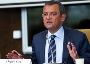 Özgür Özel'den 'Sahte Diploma' Çıkışı! 'Bu Soruşturma Bir İtiraf'