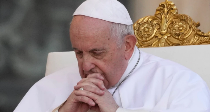 Papa Francis’in sağlık durumu ‘karmaşık’