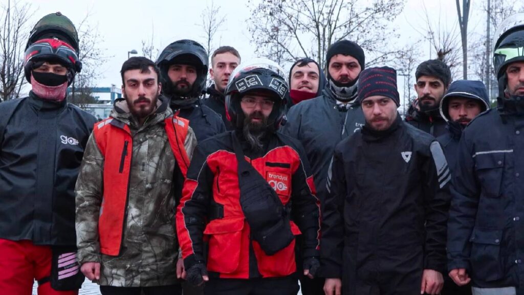 Pendik'te motokuryeler meslektaşları için toplandı