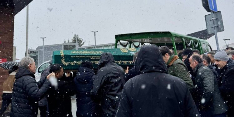 Prof. Levent Kurnaz ve Prof. Işıl Kurnaz'ın oğlu Alp Kurnaz hayatını kaybetti