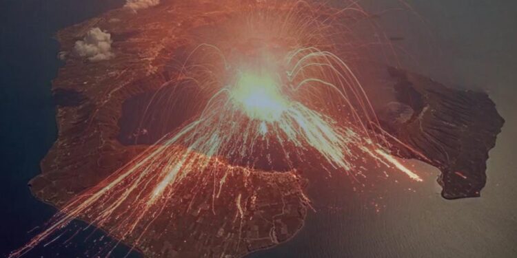 Santorini'de Büyük Deprem An Meselesi! Yumurtanın Akı Kabuğu Kıracak