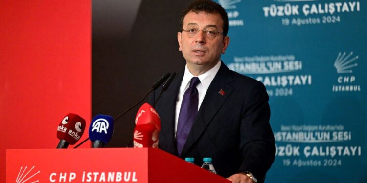 Savcı, İmamoğlu'na 7 yıl hapis ve siyasi yasak istedi