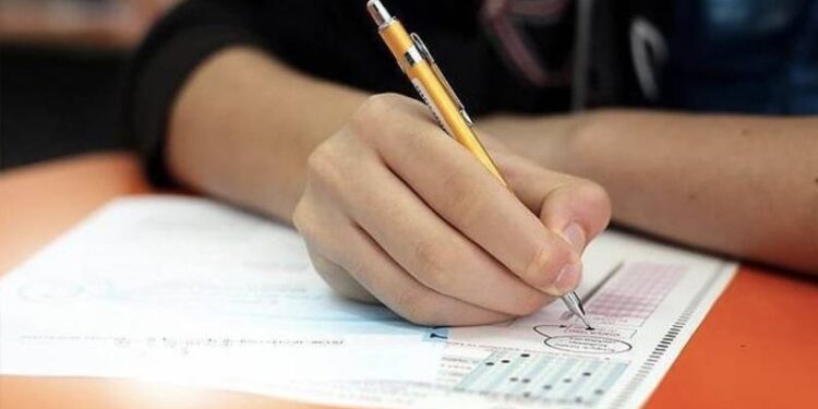 Şişli Belediyesi, YKS’ye girecek öğrencilerin sınav ücretlerini karşılayacağını duyurdu