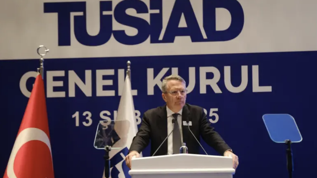 TÜSİAD Başkanı ve YİK Başkanı gözaltına alındı