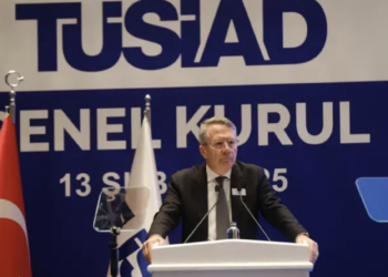 TÜSİAD Başkanı ve YİK Başkanı gözaltına alındı