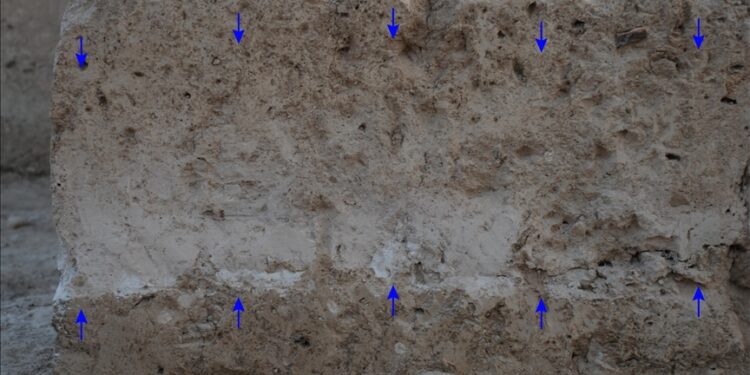 Tepecik Höyüğü’ndeki küller 3 bin 500 yıl önce Santorini’den gelmiş