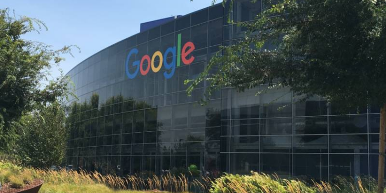 Ticaret Bakanlığı'ndan sahte Google yorumlarına önlem!