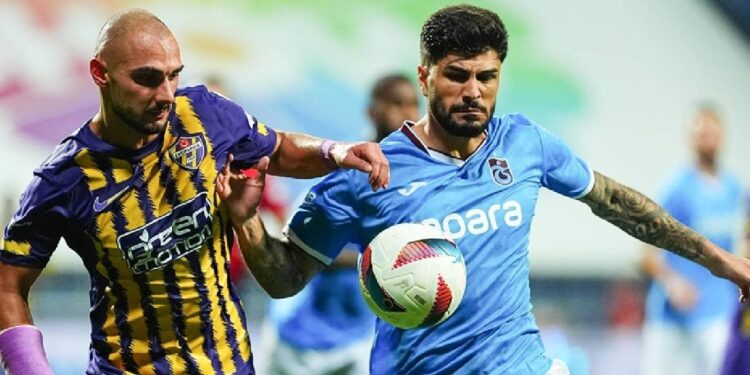 Trabzonspor ile Eyüpspor Karşı Karşıya: İlk Düdük Çaldı