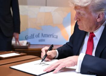 Trump İşareti Verdi: Meksika Körfezi'ni Önce Google Ardından Apple Değiştirdi