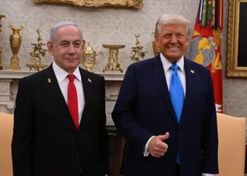Trump: İsrail Gazze’yi ABD’de devredecek, Filistinliler bölgedeki yeni ve güvenli evlere yerleştirilecek