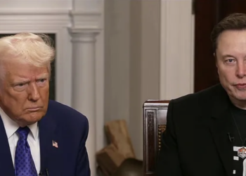 Trump, savaş için Zelenskiy’i suçladı: Oyu %4’e düştü, yüz milyarlarca dolarımıza ne oldu?