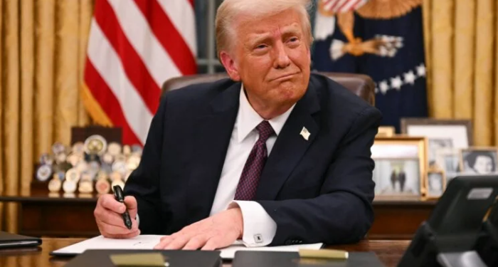 Trump’dan Rus oligarkları da kapsayan ‘Altın Kart’ uygulaması
