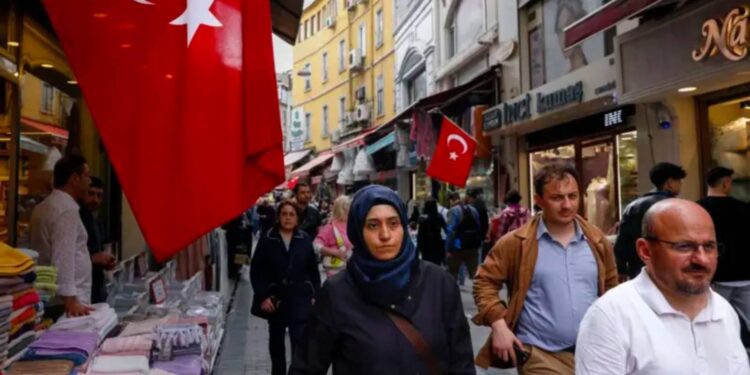 Trump'ın gümrük vergileri Türkiye'yi nasıl etkileyebilir?