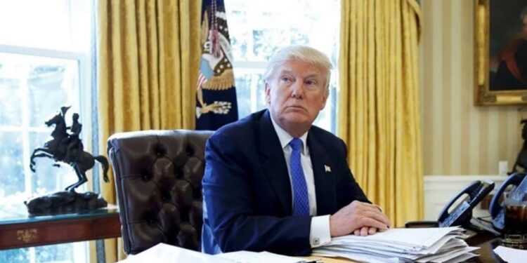 Trump'tan Basına Yasak: O Haber Ajansının Oval Ofis'e Girişini Yasakladı