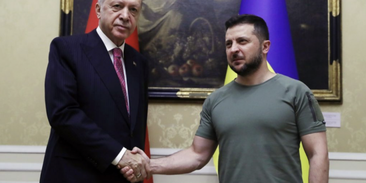 Ukrayna ve Rusya diplomasiye hız verdi: Zelenskiy yarın Türkiye’de, Rusya Suriye ile anlaşmaya yakın