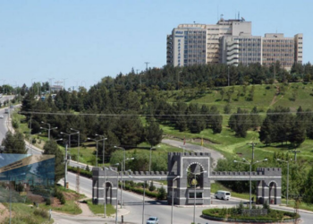 Üniversite yemekhanesine dört ayda yüzde 311 zam!