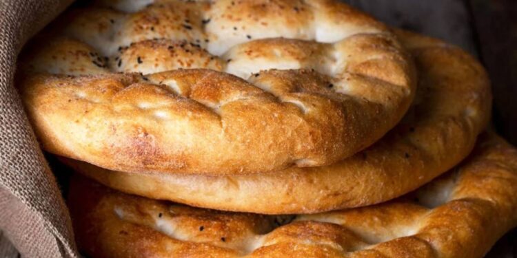 Van'da Ramazan Pidesinin Fiyatı Belli Oldu: Yeni Tarife Açıklandı