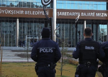 Van’da kayyım, su ve kanalizasyon ihalelerini iptal etti