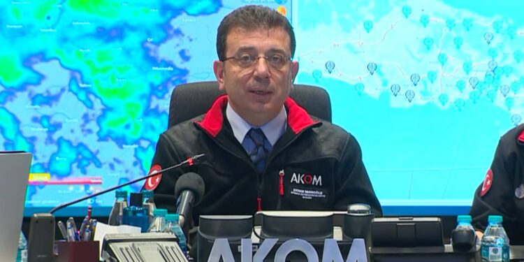 Yarın sabah itibarıyla kar yağışı daha etkili olacak, önlemler alındı