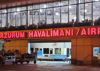 Yolcular uçakta kavga etti, pilot Erzurum’a zorunlu iniş yaptı