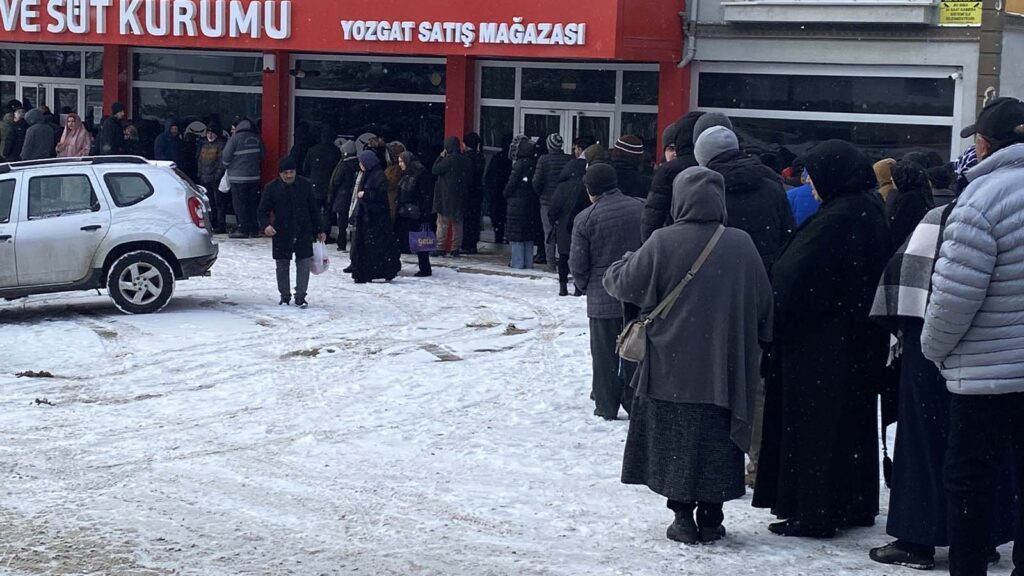 Yozgat’ta ramazan öncesi ucuz et kuyruğu başladı