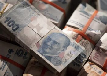 Bir haftada 5,5 milyar lira borç daha takibe takıldı