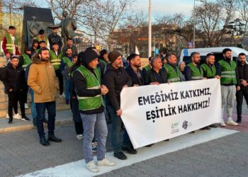 1 Mart Uluslararası Atık Toplayıcıları Günü K-ATIK Kooperatifi, atık işçilerinin haklarını savunuyor