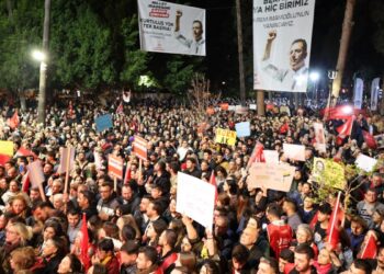 Ankara ve Adana’da kitlesel miting: Faşizme karşı omuz omuza