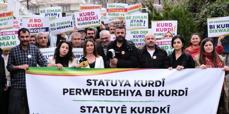 Dil kurumlarından çağrıya destek: Kürtçe eğitim dili olmalı