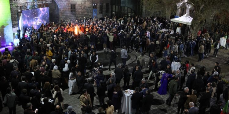 Amed Newroz resepsiyonu: Çağrıya sahip çıkacağız