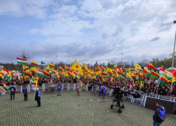 Frankfurt’ta coşkulu Newroz kutlaması