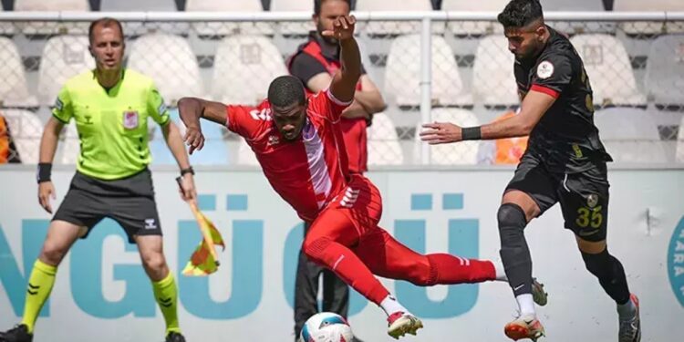 Amedspor deplasmandan 3 puanla döndü