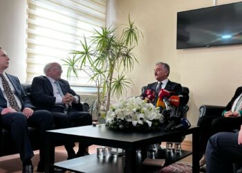 MHP ile DEM Parti bayramlaştı: Yeni bir Türkiye inşa edebiliriz