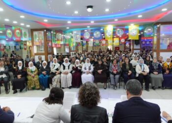 Halk buluşmalarında tarihi çağrının toplumsallaşmasına vurgu