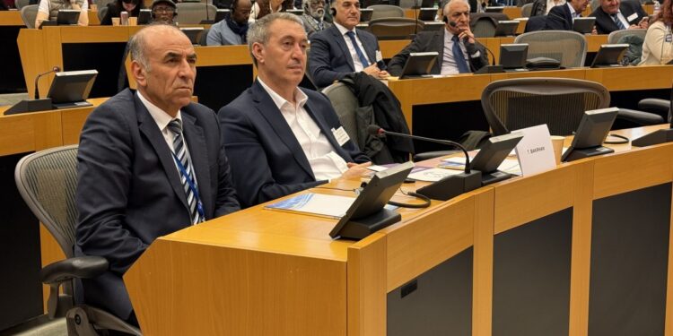 Bakırhan: Kürt sorununun çözümü tercih değil, zorunluluk