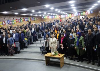 DEM Parti Çewlig ve Eskişehir il kongrelerini gerçekleştirdi