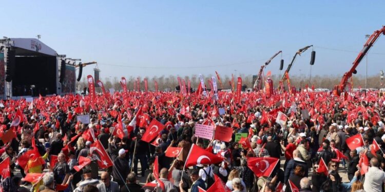 Yüzbinler Maltepe’de