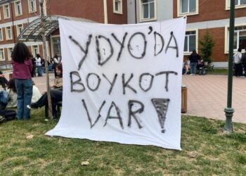 Anadolu Üniversitesi öğrencileri: Boykot sürecek
