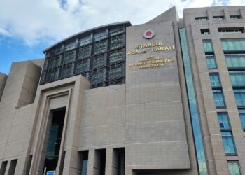İstanbul’da 17 kişi tutuklandı