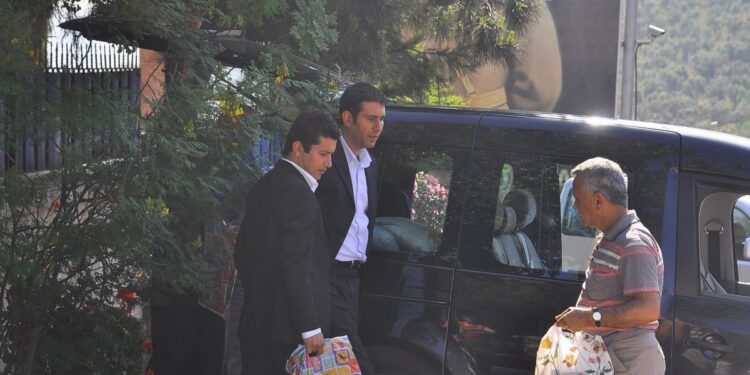 Asrın Hukuk Bürosu avukatları İmralı’ya gitmek için başvurdu