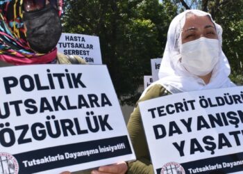 ESP’li tutsaklar eylem başlattı