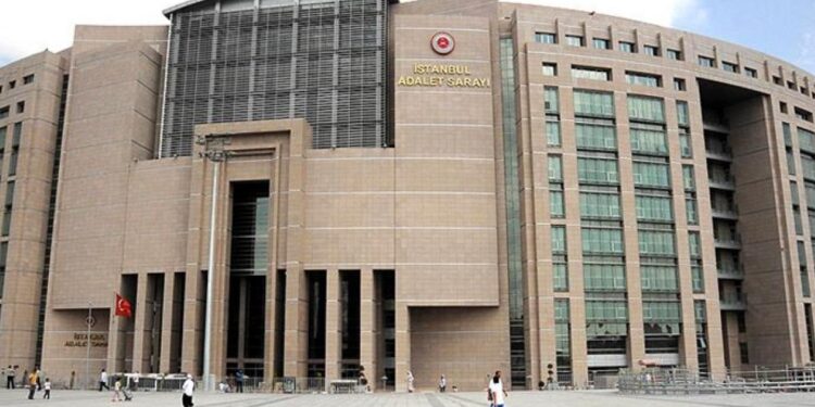 Valilik Çağlayan’a giden yolları trafiğe kapattı