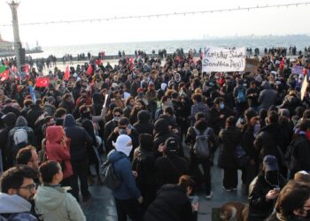 İmamoğlu için yapılan eylemler sürüyor: Gezi’ye selam, direnişe devam