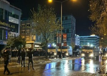 İzmir’de 104 kişi serbest