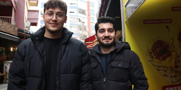 ‘Burslar temel ihtiyaçlarımızı karşılayabilecek bir orana yükseltilsin’