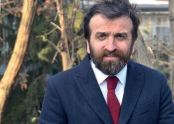 Flash TV’nin kayyımı Yeni Şafak yazarı oldu!